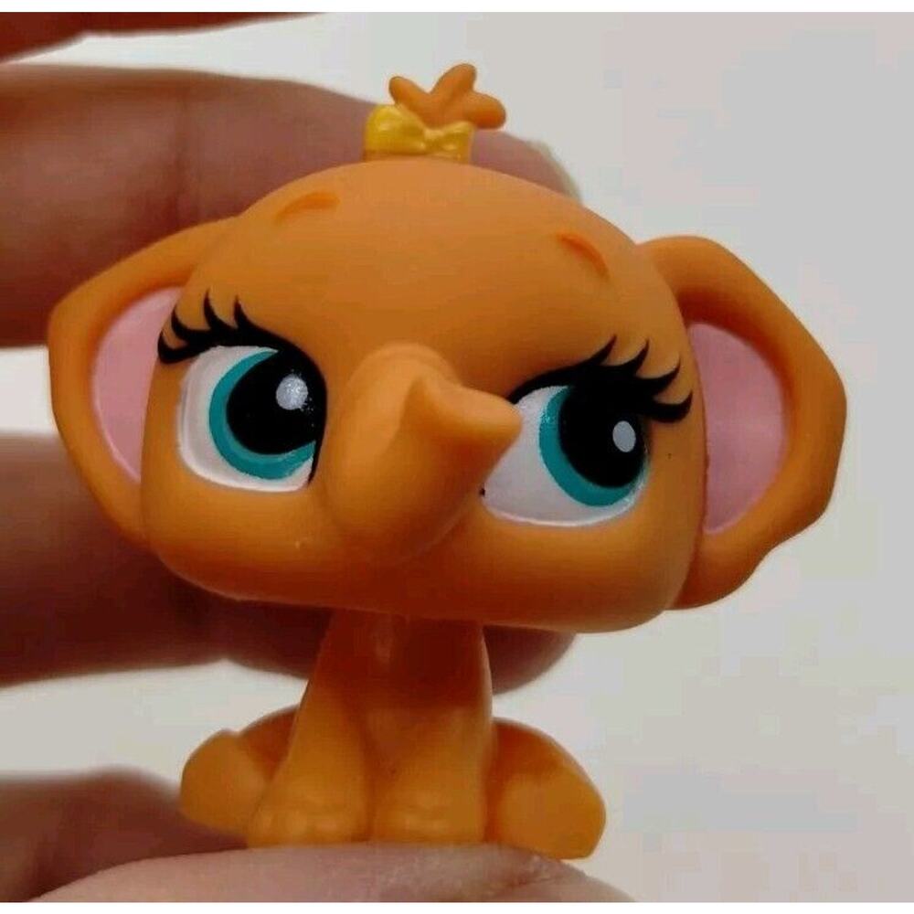 Bratz Lil Angelz Bathtime Orange Elephant Bobblehead Toy MGA